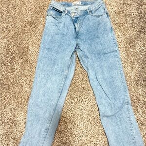Abercrombie Ultra Straight High Rise Jean size 31